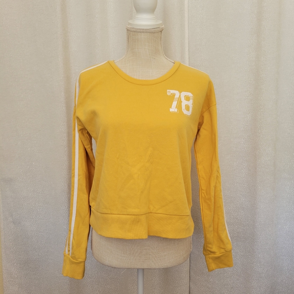 Grayson Threads Sweatshirt - Picture 2 of 12